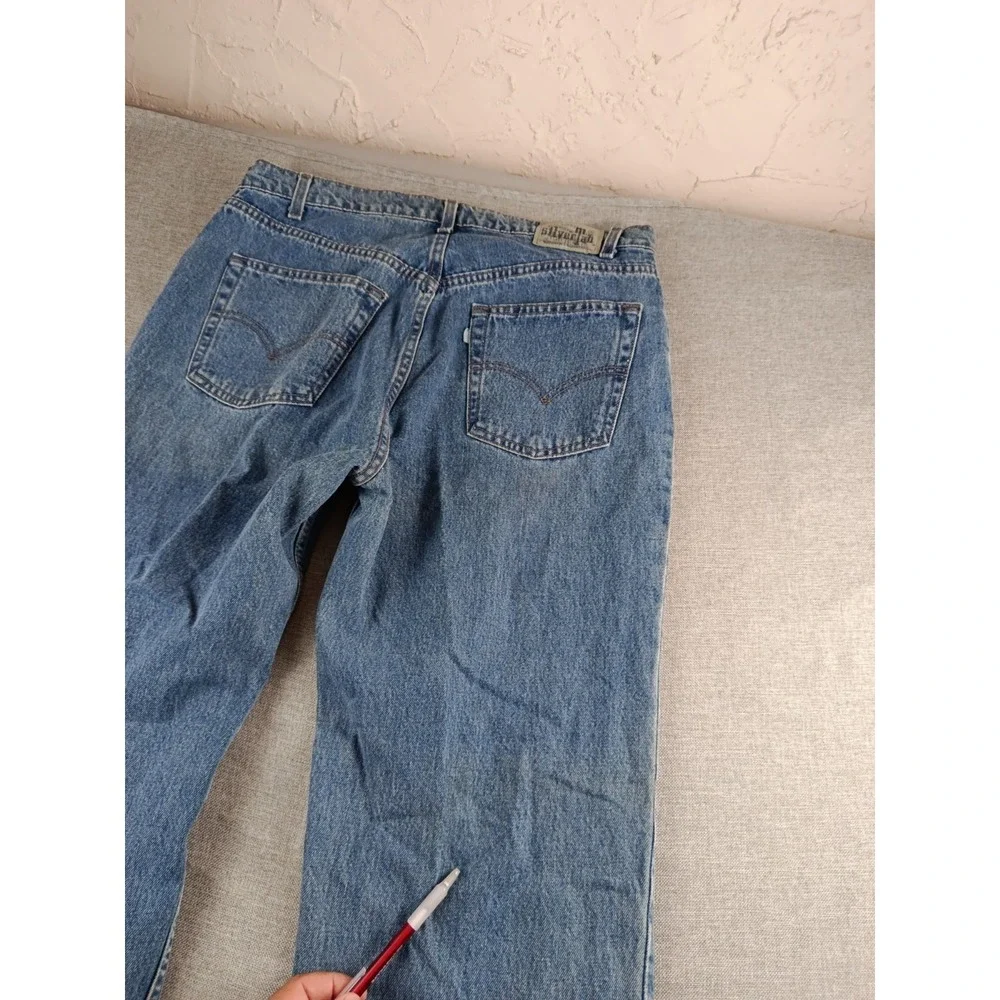 Vintage Levi's Classic Silver Tab Denim Jeans Mens 38X32 Blue Zip Fly 90s USA